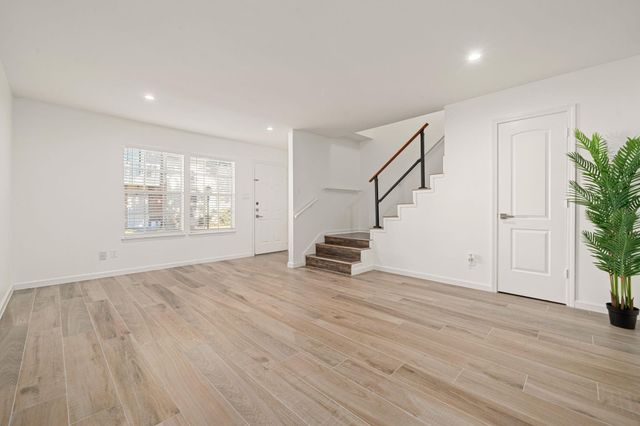 1257 Witte Road 16, Houston, TX 77055