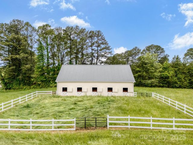 8144 Park Place Road, York, SC 29745