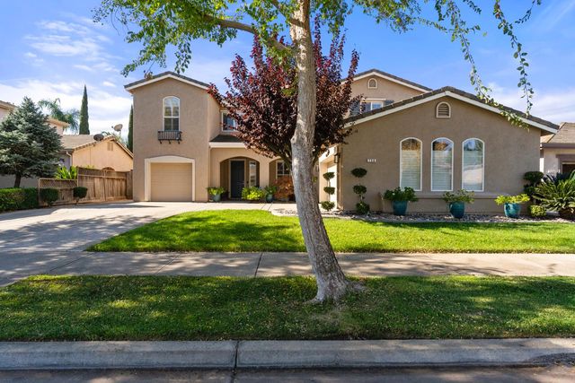 736 JONABEL Way, Oakdale, CA 95361