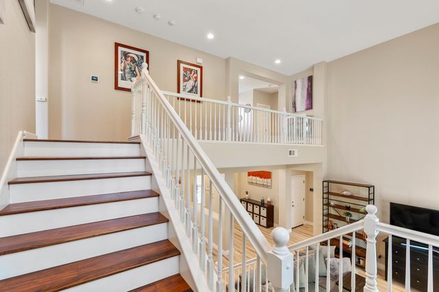 736 JONABEL Way, Oakdale, CA 95361