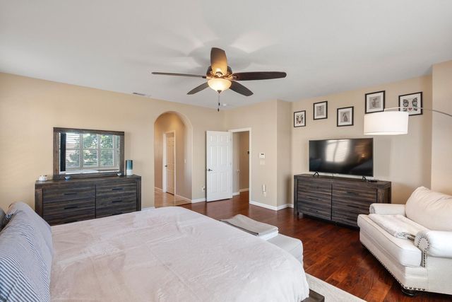 736 JONABEL Way, Oakdale, CA 95361