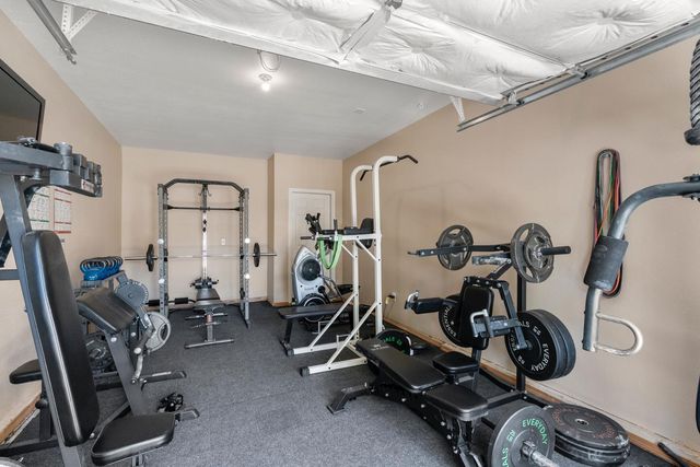 736 JONABEL Way, Oakdale, CA 95361