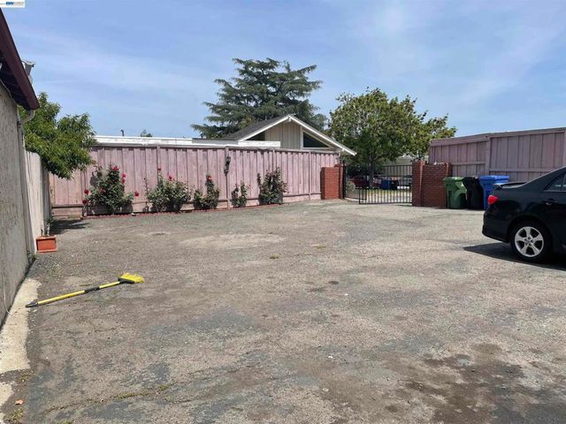 34618 FREMONT BLVD, Fremont, CA 94555