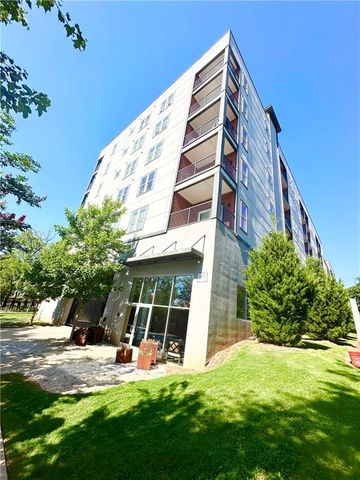 525 Parkway Drive 110, Atlanta, GA 30308