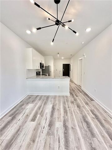 525 Parkway Drive 110, Atlanta, GA 30308