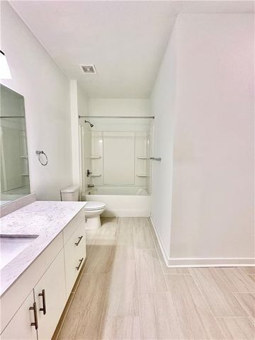 525 Parkway Drive 110, Atlanta, GA 30308