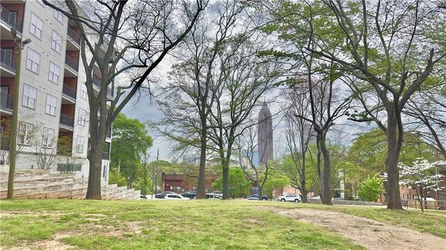 525 Parkway Drive 110, Atlanta, GA 30308