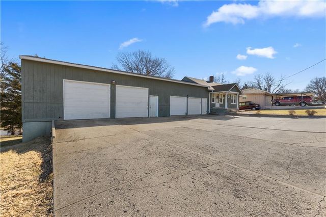 1317 N 63rd Terrace, Kansas City, KS 66102