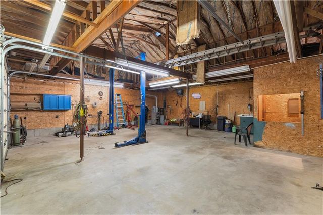 1317 N 63rd Terrace, Kansas City, KS 66102