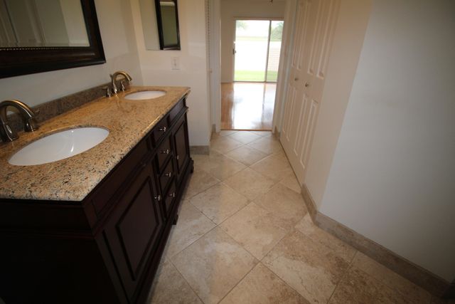 404 Sabal Palm Lane, Palm Beach Gardens, FL 33418