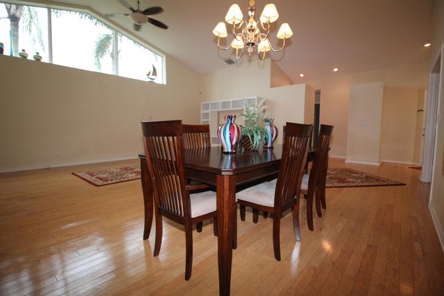 404 Sabal Palm Lane, Palm Beach Gardens, FL 33418