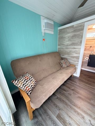 10329 Fire Flag TRL, Fort Myers, FL 33905