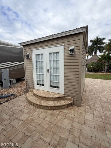 10329 Fire Flag TRL, Fort Myers, FL 33905