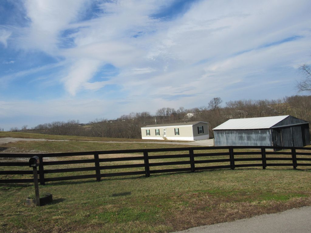 4305 Old Boonesboro Road, Winchester, KY 40391