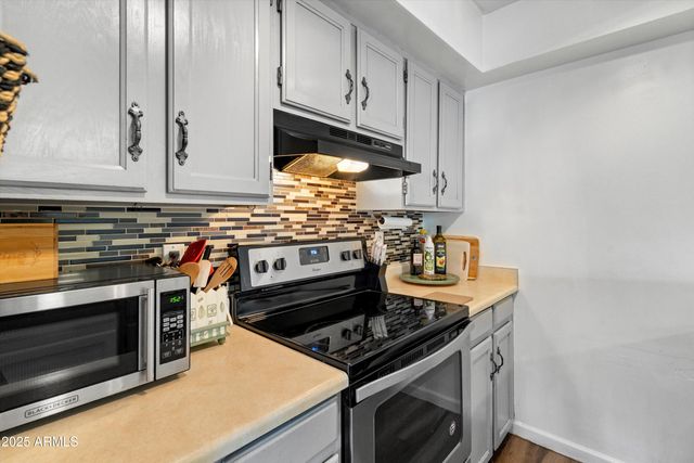 1430 W LA JOLLA Drive, Tempe, AZ 85282