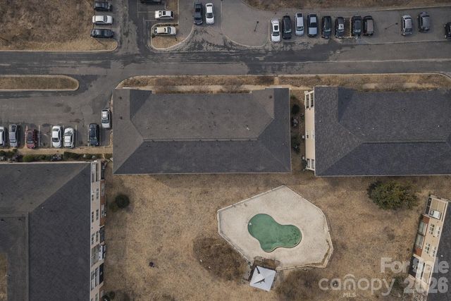 9285 Meadow Vista Road, Charlotte, NC 28213