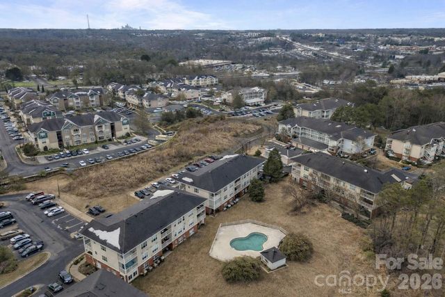 9285 Meadow Vista Road, Charlotte, NC 28213