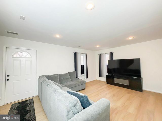 4818 UNDERWOOD CT, Waldorf, MD 20602