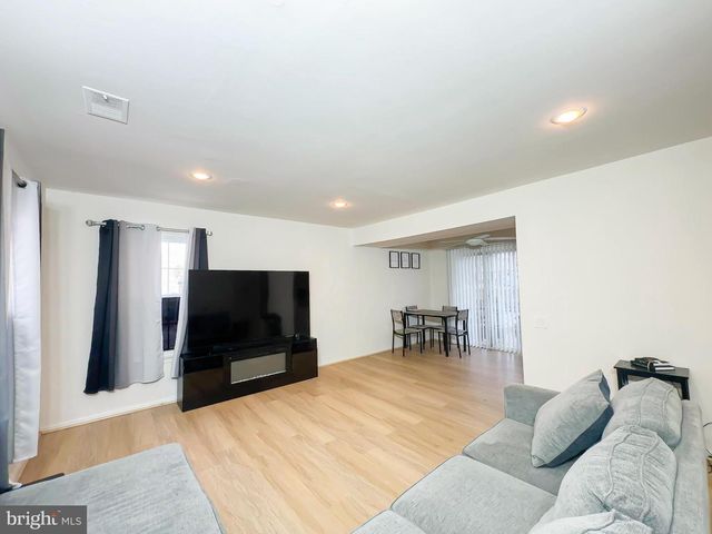 4818 UNDERWOOD CT, Waldorf, MD 20602