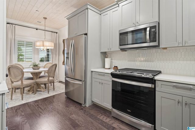 3017 VESTAVIA TERRACE DRIVE, Vestavia Hills, AL 35216