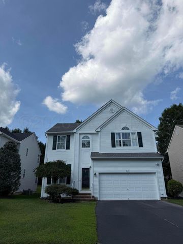 5 Exeter Pass, Colts Neck, NJ 07722