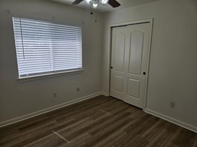 2002 CASPIAN CV, Round Rock, TX 78665