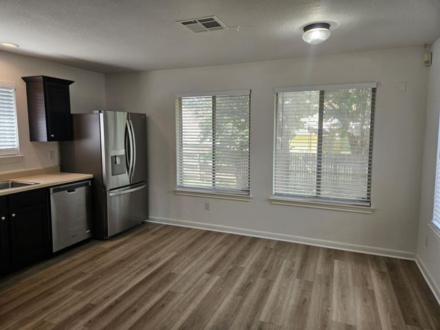 2002 CASPIAN CV, Round Rock, TX 78665