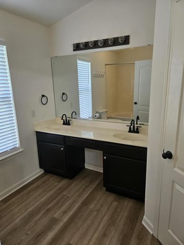 2002 CASPIAN CV, Round Rock, TX 78665