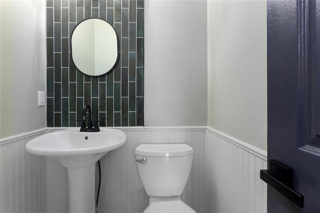 3529 N Wabash Avenue, Kansas City, MO 64116