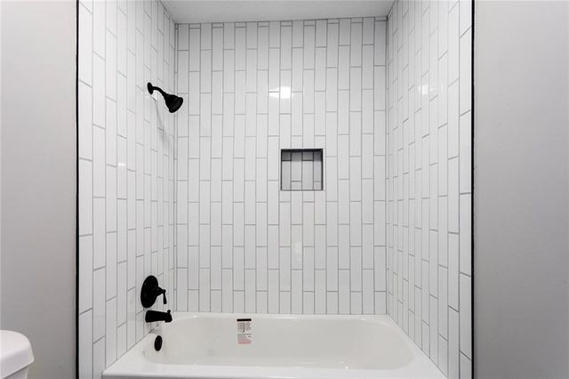 3529 N Wabash Avenue, Kansas City, MO 64116