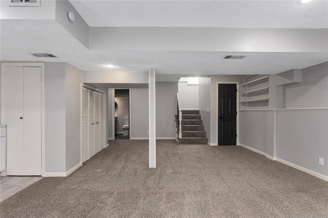 3529 N Wabash Avenue, Kansas City, MO 64116