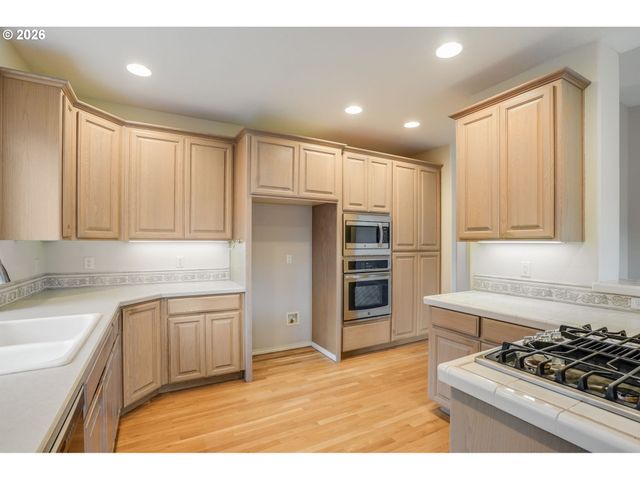 5604 Nw 146TH Ave, Portland, OR 97229