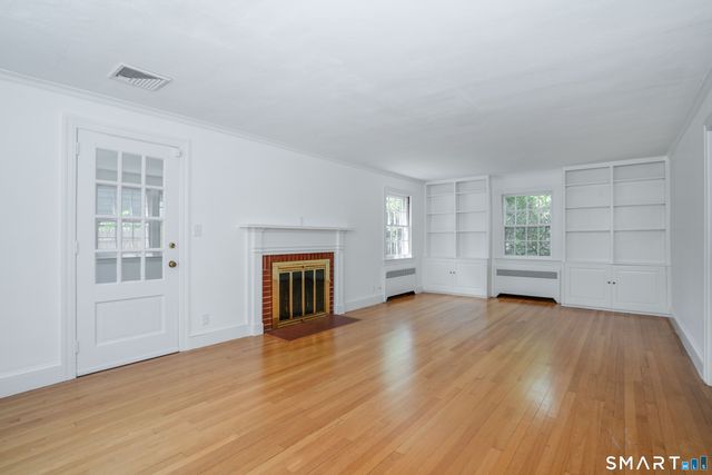 1847 Asylum Avenue, West Hartford, CT 06117