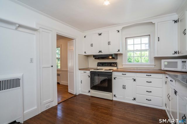 1847 Asylum Avenue, West Hartford, CT 06117