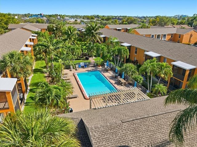 12660 Kenwood LN B, Fort Myers, FL 33907