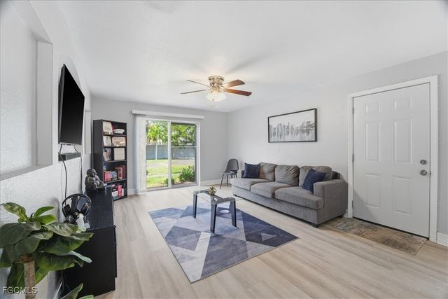 12660 Kenwood LN B, Fort Myers, FL 33907