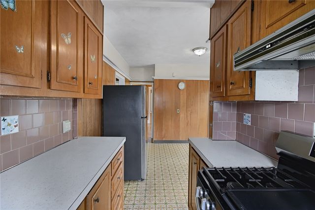 34 Matson Avenue, Providence, RI 02909