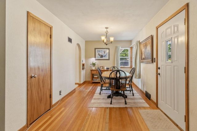 321 N Dewey AVENUE, Jefferson, WI 53549