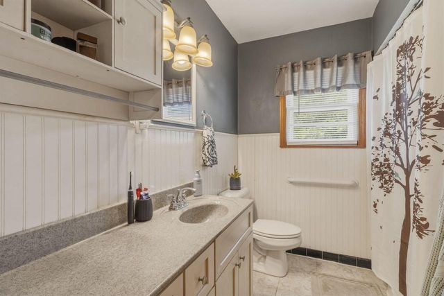 321 N Dewey AVENUE, Jefferson, WI 53549