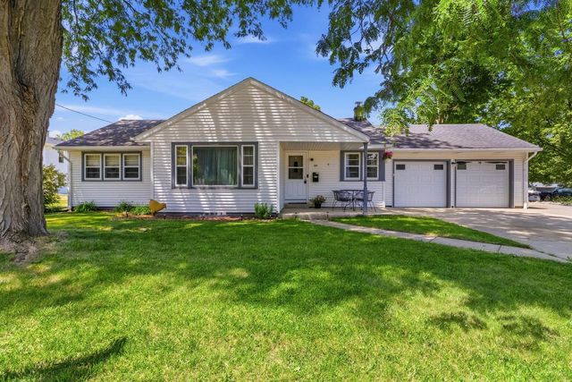 321 N Dewey AVENUE, Jefferson, WI 53549