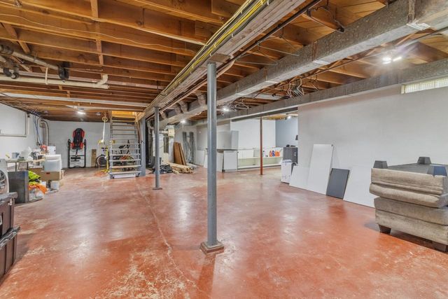 321 N Dewey AVENUE, Jefferson, WI 53549