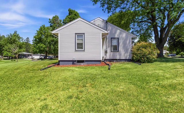 321 N Dewey AVENUE, Jefferson, WI 53549