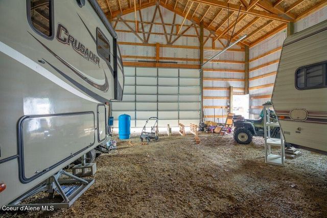 807 E Garden Ave, Osburn, ID 83849