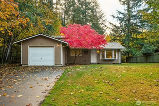 7618 Kittiwake Drive SE, Olympia, WA 98513