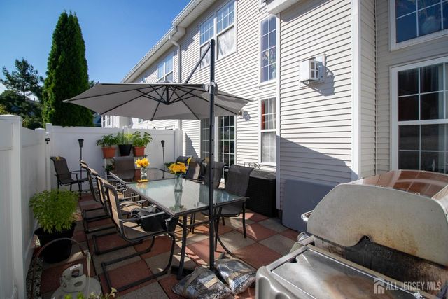 5 Ardmore Place, East Brunswick, NJ 08816
