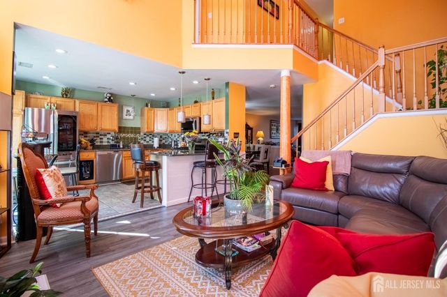 5 Ardmore Place, East Brunswick, NJ 08816