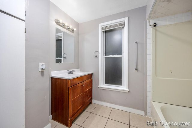 1559 Forrest Avenue Ne, City Of Grand Rapids, MI 49505