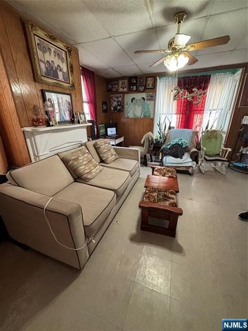 564 River Street, Paterson, NJ 07524