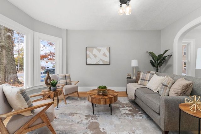 820 Jenifer Street, Madison, WI 53703