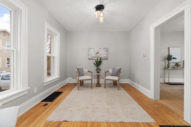 820 Jenifer Street, Madison, WI 53703